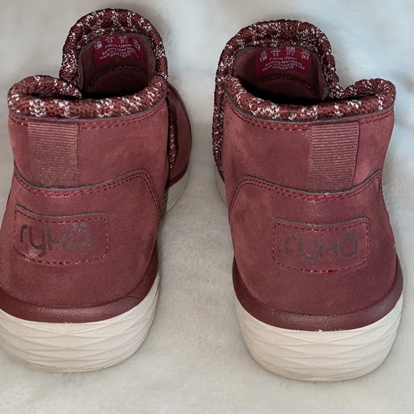 EUC RYKA Wine/ Burgundy Slip-On Comfort Booties Sneakers Size 7.5 W - Picture 3 of 15